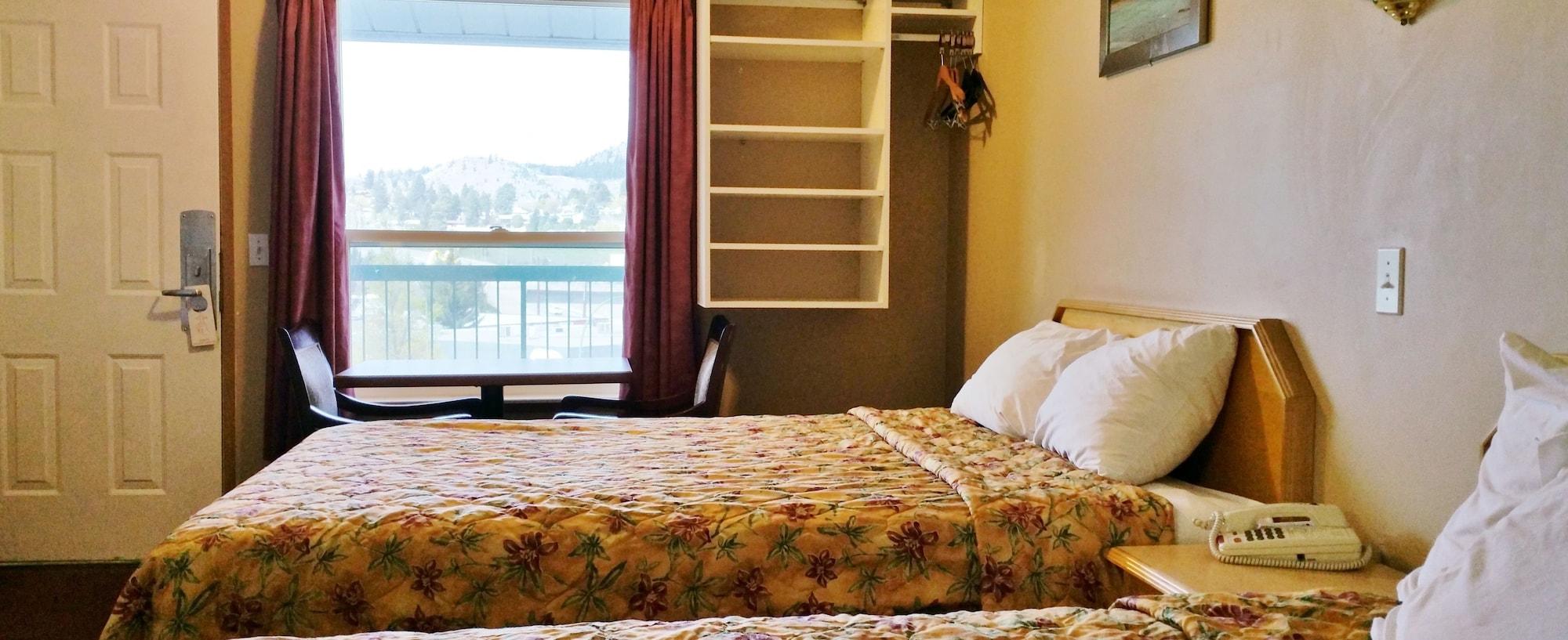 Alpine Motel Kamloops Ngoại thất bức ảnh